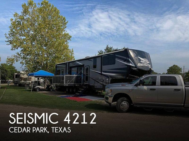 Jayco Seismic 4212 Fifth Wheel 2020 for Sale