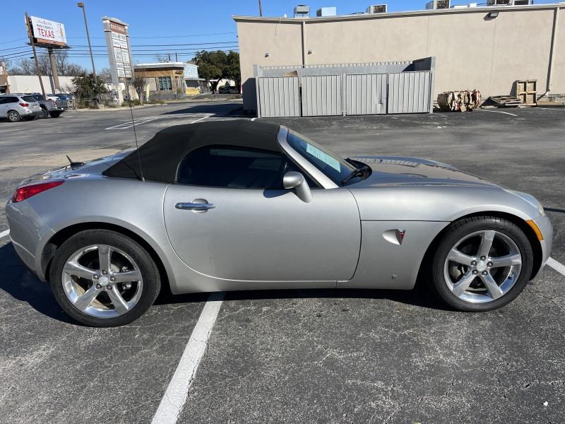 LIKE NEW! 2007 Pontiac Solstice 2dr Convertible GXP 2.0L/Turbo 5speed/manual 50k for Sale