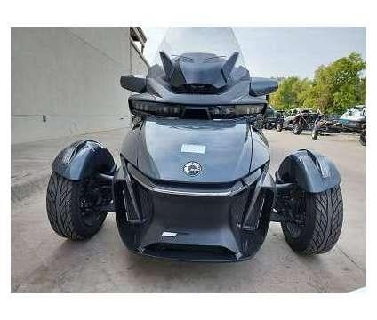 milky 2020 Can Am Spyder RT Limited for Sale
</span>