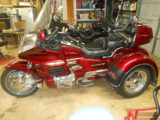 REDUCED!2000 Honda Goldwing Motor Trike Perfect running condition for Sale
</span>