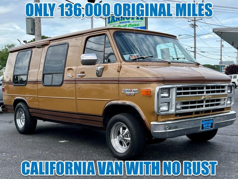 Used 1985 Chevrolet G-Series Van for sale.
</span>