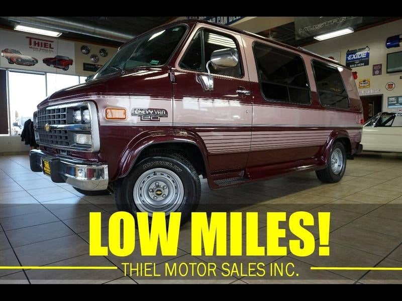Used 1995 Chevrolet G20 SPORTVAN/VAN for sale.
</span>