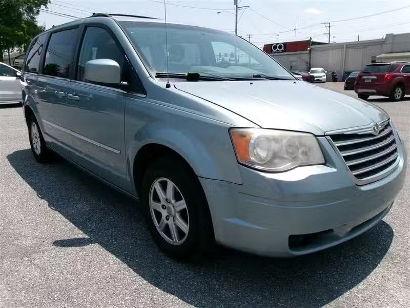 Used 2010 CHRYSLER TOWN & COUNTRY For Sale